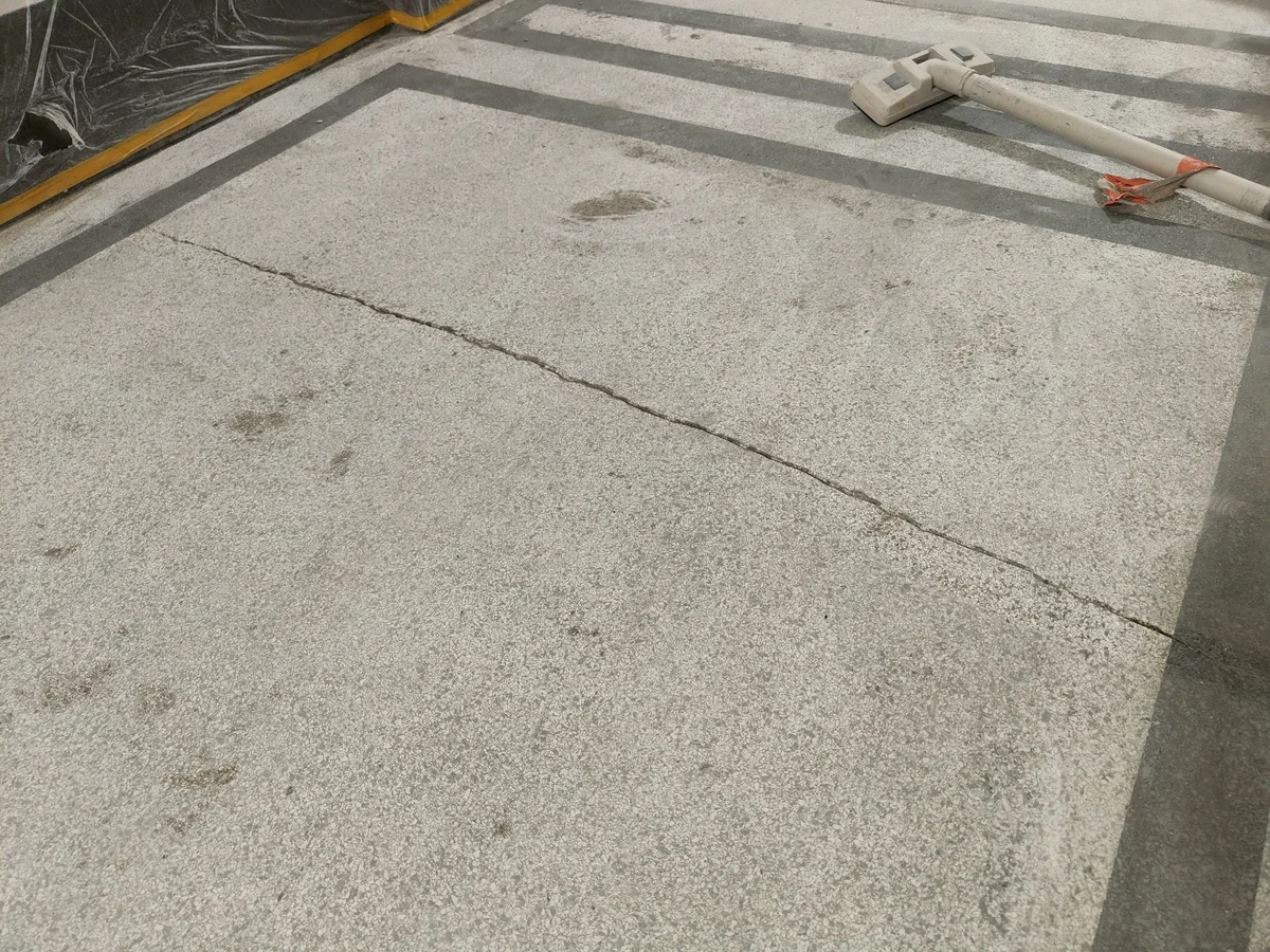 Szlifowanie Lastryko - Szkoła Masażu nr 2 - zdjęcie z realizacji