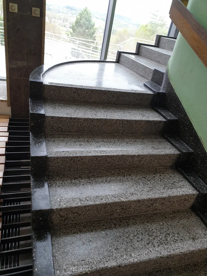 Krystalizacja - Rosso Verona - zdjęcie z realizacji